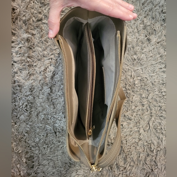 Laura Ashley Handbag Erindale Bucket Bag - Picture 4 of 4